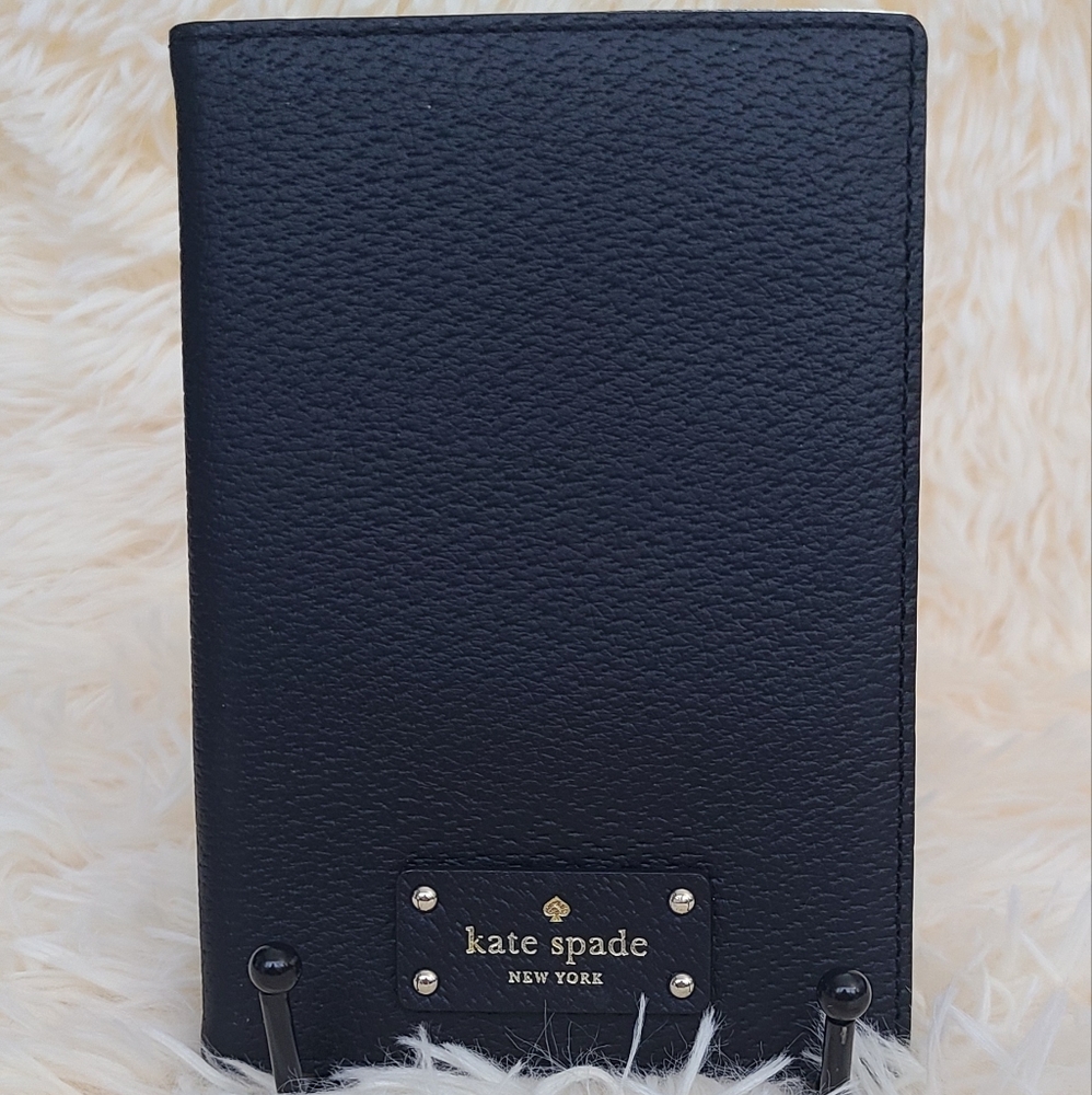 EUC Kate Spade Credit Card and Passport Wallet